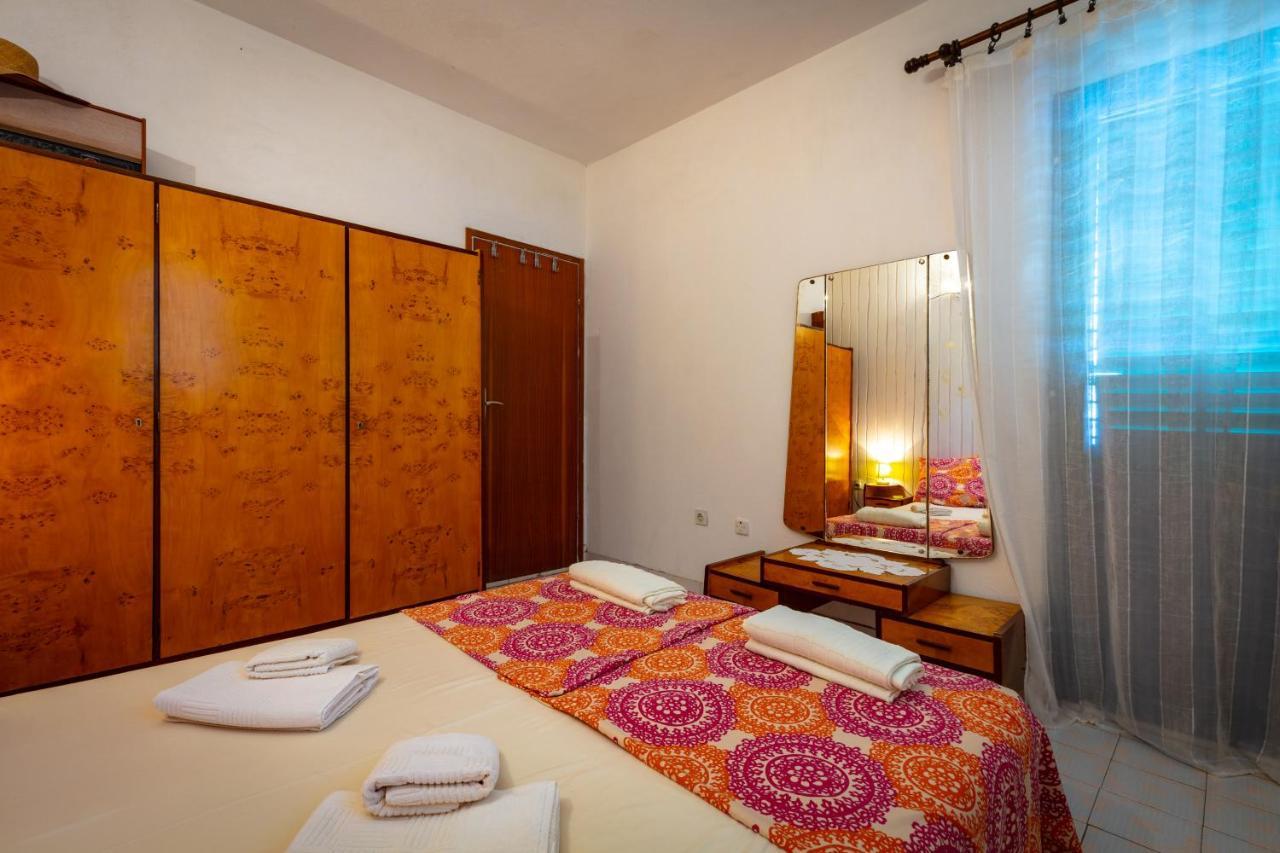 Holiday Home Barbara Τρογκίρ Εξωτερικό φωτογραφία