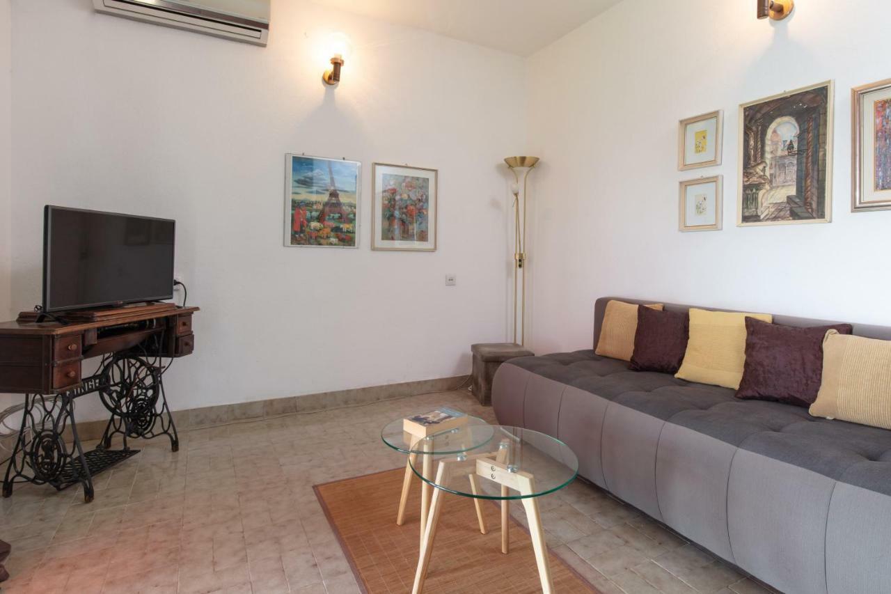 Holiday Home Barbara Τρογκίρ Εξωτερικό φωτογραφία