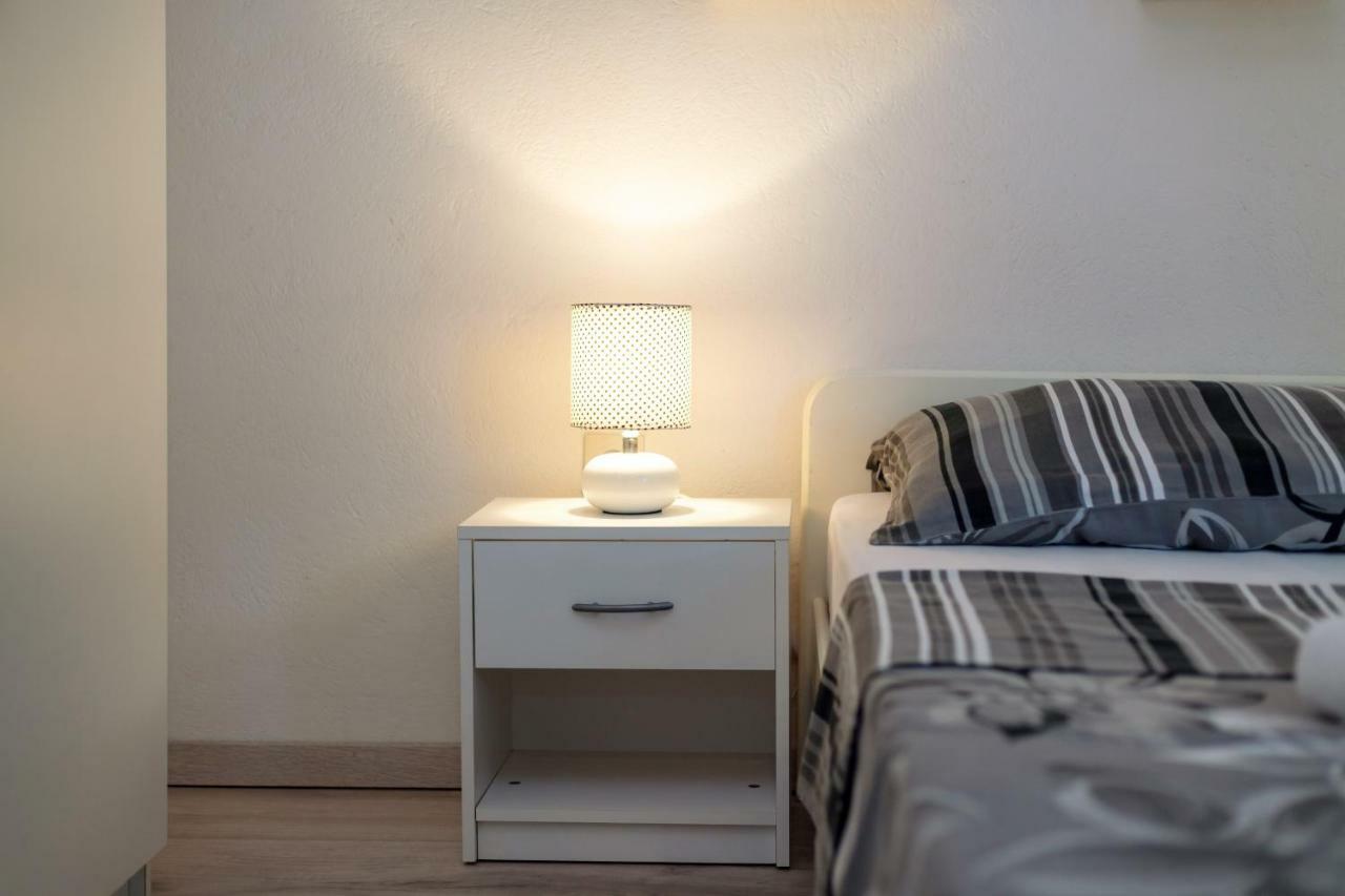 Holiday Home Barbara Τρογκίρ Εξωτερικό φωτογραφία